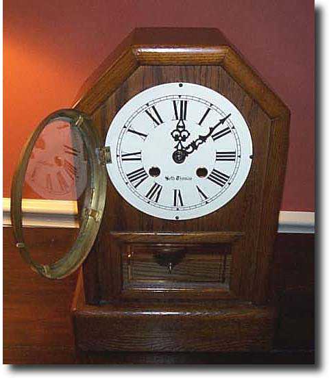 Seth Thomas Oak Cottage Clock — Antique Clocks Price Guide