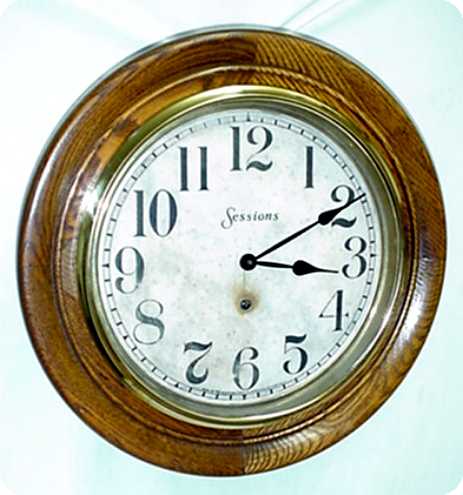 Wall Clock 17 1/2" Diameter Gallery Clock by Sessions, Foyer Model Pristine Condition — Antique Clocks Price Guide