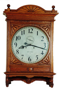 Seth Thomas "18 Inch Lobby" wall clock, ca 1909. — Antique Clocks Price Guide