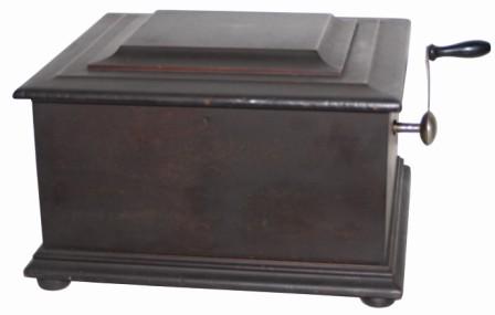 Regina disc music box. Plays 12" metal discs. — Antique Clocks Price Guide