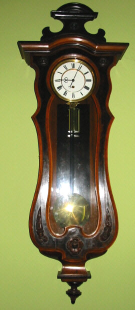 SERPENTINE VIENNA WALL CLOCK, 3/4 SIZE, c.1860-70 — Antique Clocks Price Guide