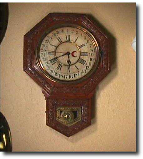 E.N. Welch "Gentry" Schoolhouse Clock, Circa 1900. — Antique Clocks Price Guide