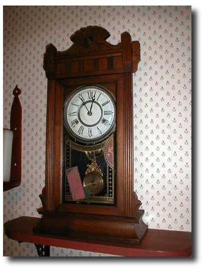 Walnut shelf clock c. 1890 — Antique Clocks Price Guide