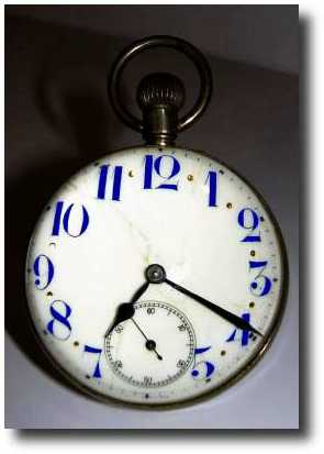 C.1890, Swiss, 8-day, pin set, paperweight clock. — Antique Clocks Price Guide