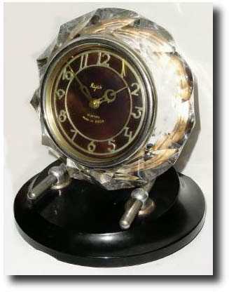 C.1955, U.S.S.R., Majak Crystal Clock on Black base. — Antique Clocks Price Guide