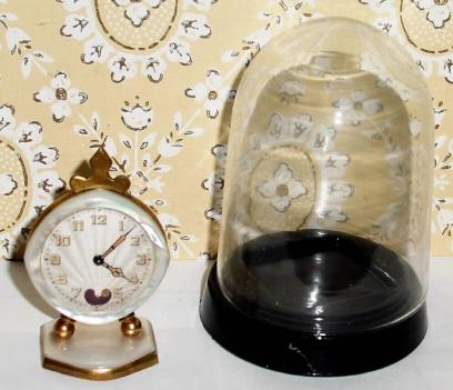 C.1935, Swiss, HEARTBEAT novelty watch with orifice above 6 revealing beating heart [tick] of watch. — Antique Clocks Price Guide