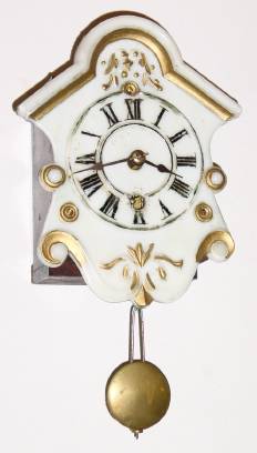 C.1857 H. J. Davies, New York, "Young America", 30-hour glass front miniature timepiece. — Antique Clocks Price Guide