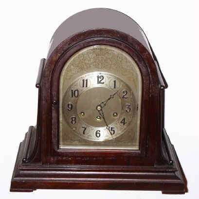 C.1921, Herschede Clock Co, Cincinnati, O, Model 10, Westminster chime mantel clock, with choice of Westminster or Canterbury tunes and chime/silent, serial No. 79077. — Antique Clocks Price Guide