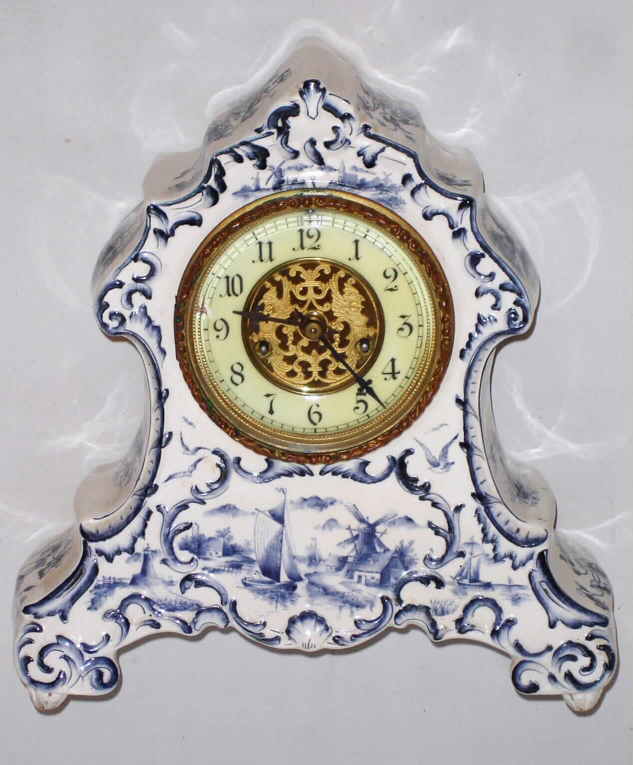 Waterbury Clock Co. Parlor No. ? porcelain 8 day time and strike spring driven mantel clock, c1899 — Antique Clocks Price Guide