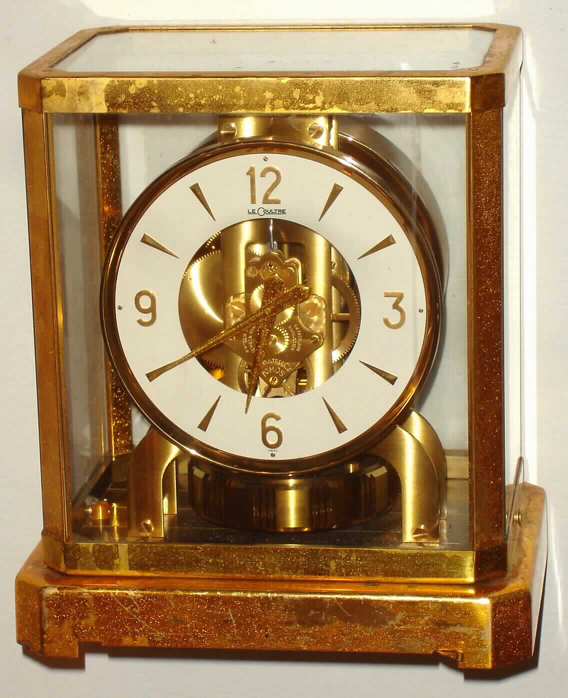LeCoultre "Atmos" Swiss 15 jewel brass and glass mantel clock, c1957 — Antique Clocks Price Guide