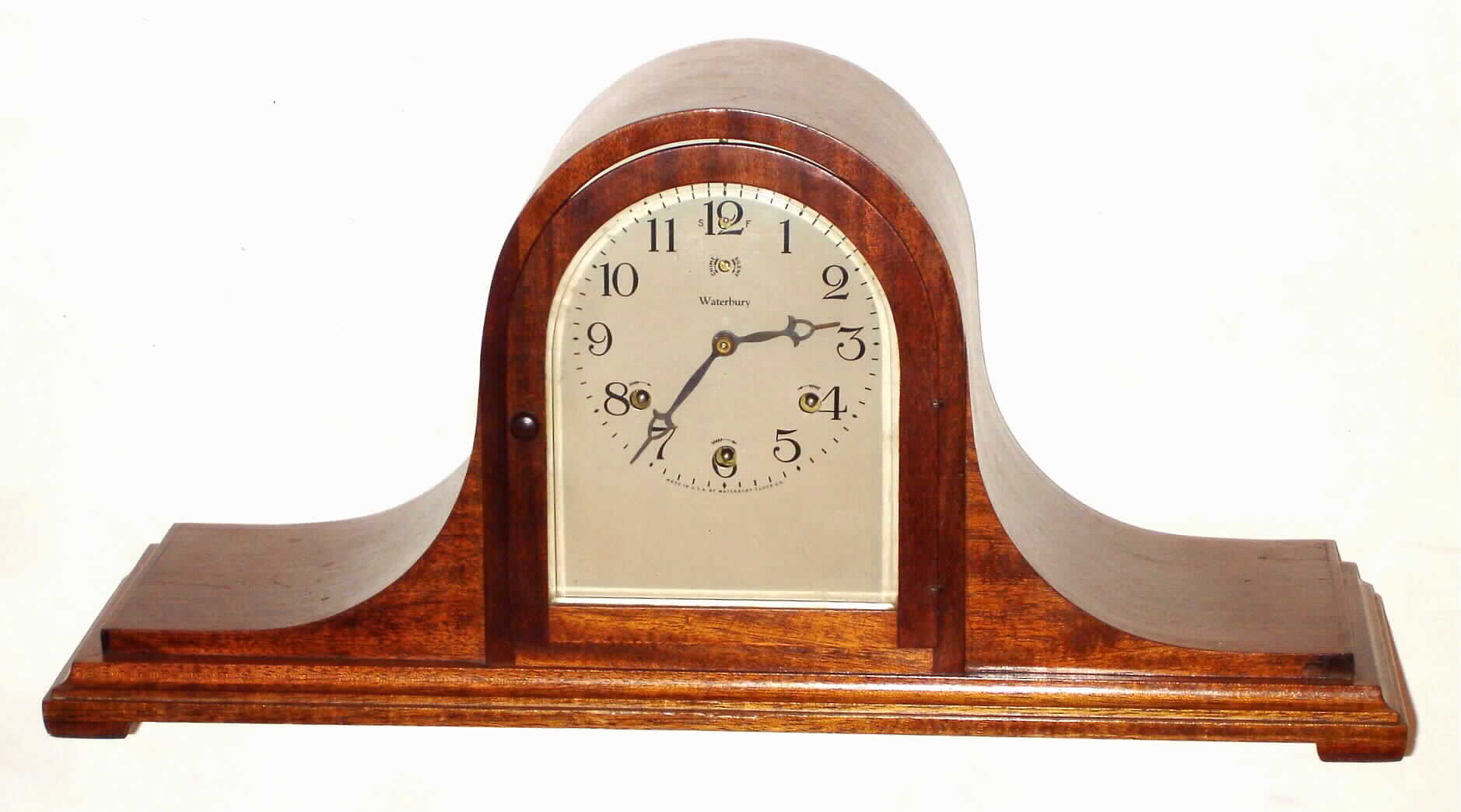 Waterbury Clock Co., Waterbury, Conn., mahogany 8 day quarter chiming mantel clock, c1925 — Antique Clocks Price Guide
