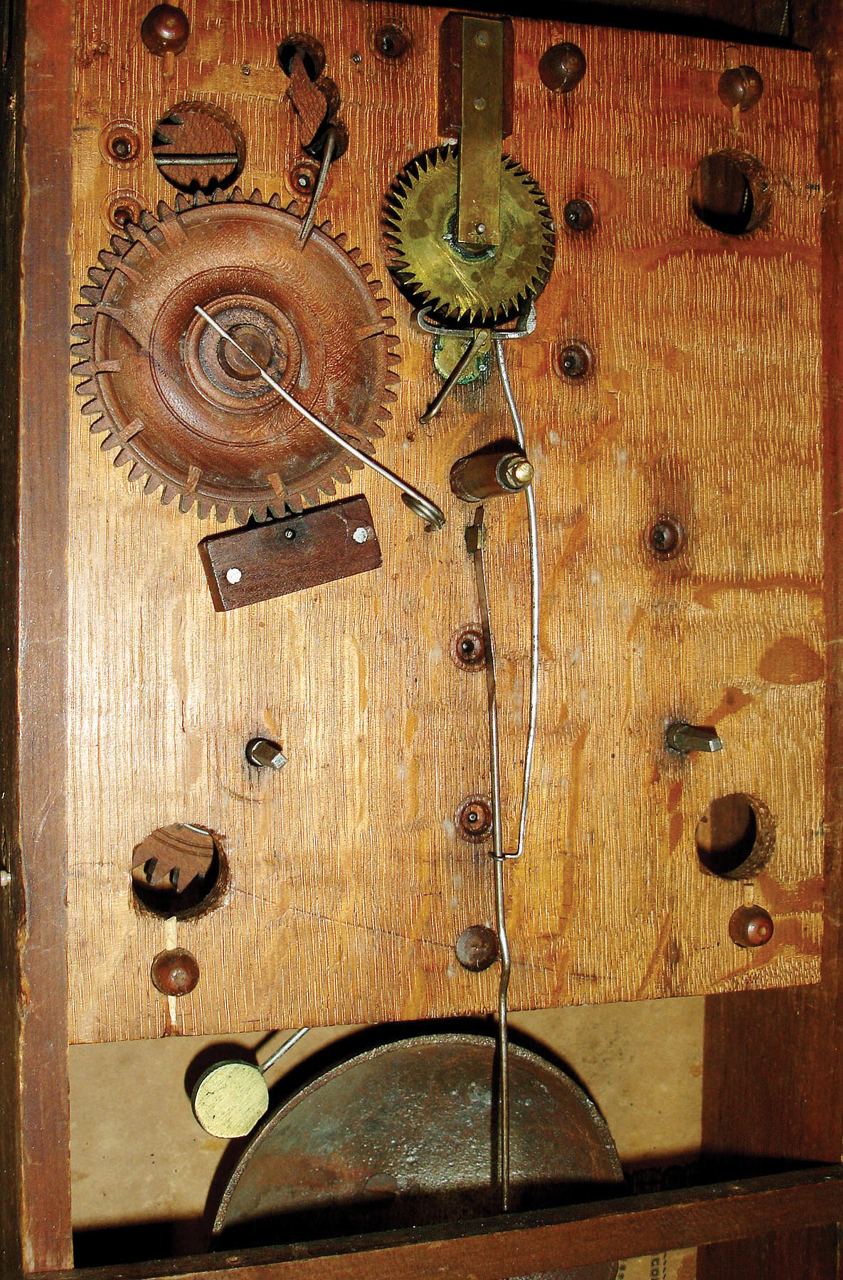 Henry Loomis, Bristol, Conn., 30 hours, time and strike, weight driven wood movement pillar &amp; scroll shelf clock, c1830 — Antique Clocks Price Guide