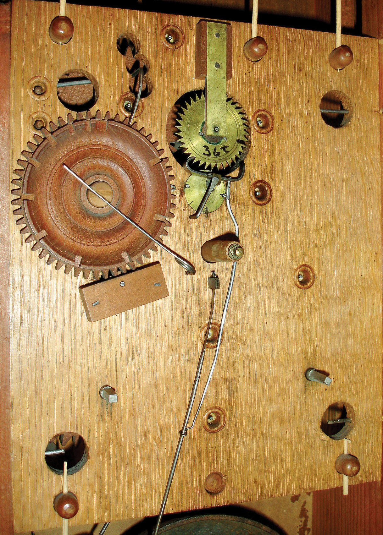 Jeromes &amp; Darrow, Bristol, Conn., 8 days, time and strike, ivory bushed weight driven wood movement, stenciled half column &amp; carved splat shelf clock, c1830 — Antique Clocks Price Guide