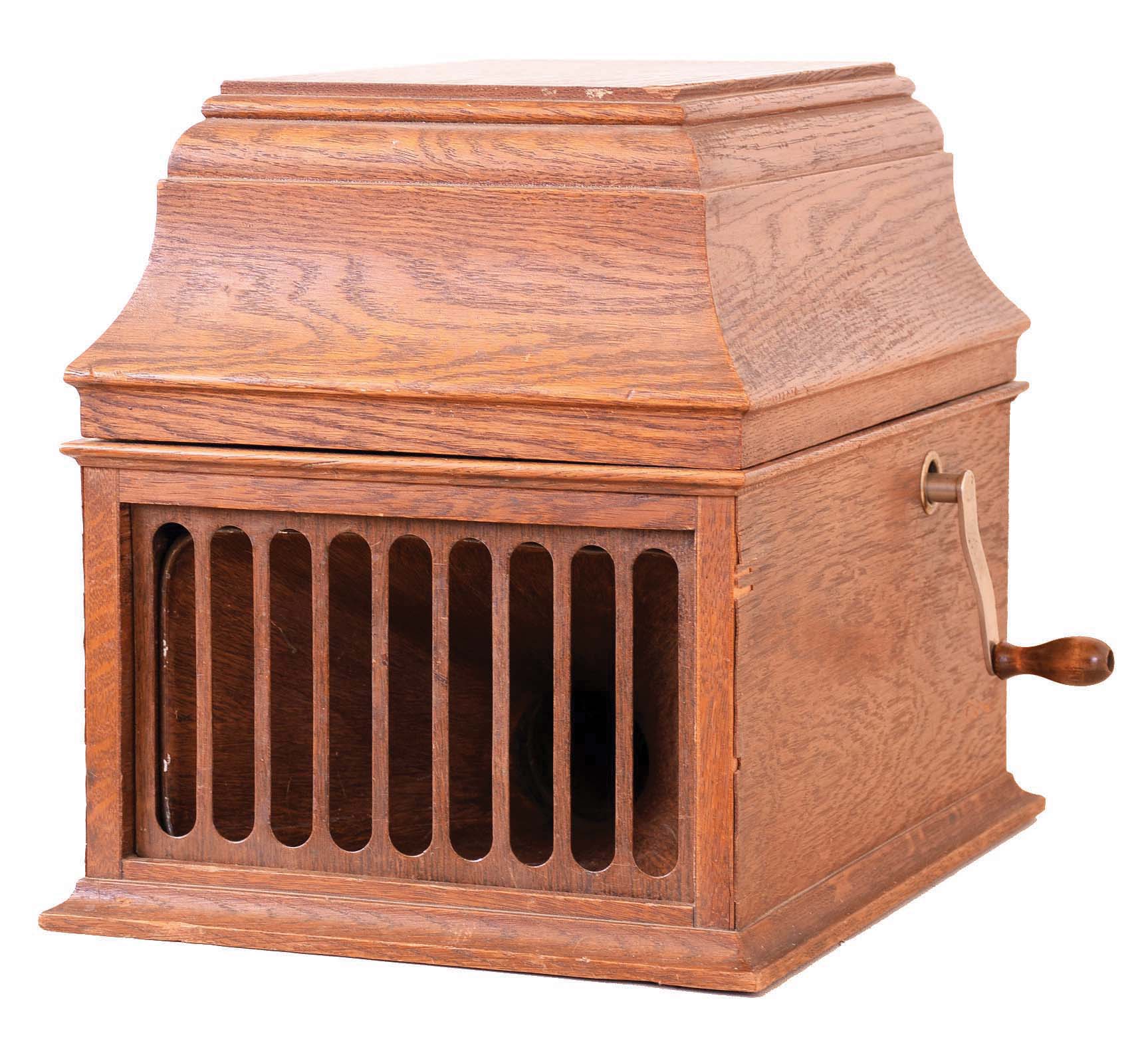 Thomas A. Edison Inc., East Orange, NJ. "Amberola DX" in oak case. Serial # 27519. Plays 4-minute Blue Amberol records. — Antique Clocks Price Guide