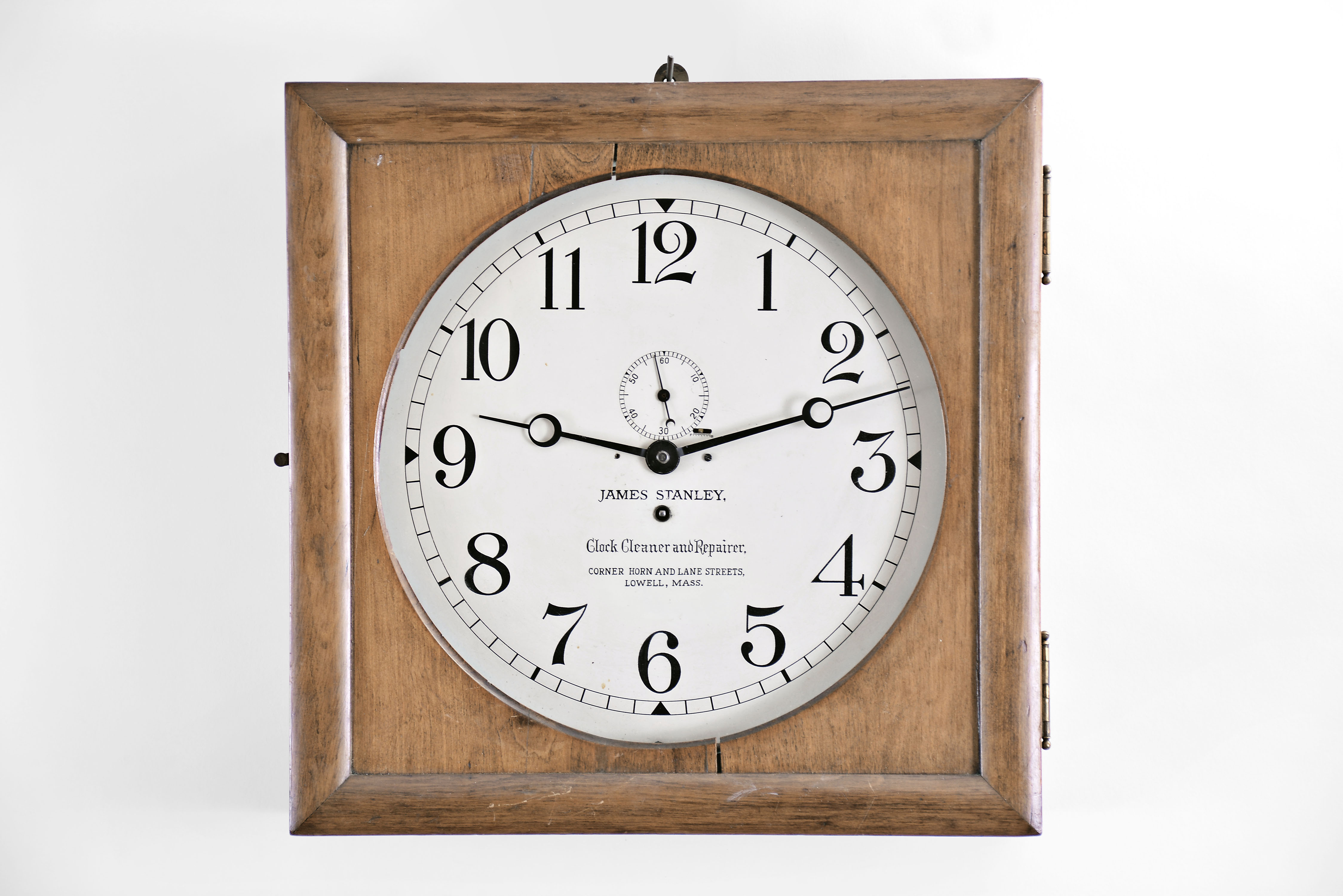 Chelsea Clock Co., Boston, Mass., "Lever Wall Clock Style No. 4", 8 day, spring brass lever movement wall timepiece. Serial No. 177571 — Antique Clocks Price Guide