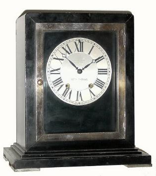 C.1930, Seth Thomas Clock Co., "Navarre" 8-day time/strike art deco mantle clock in very good original condition. — Antique Clocks Price Guide