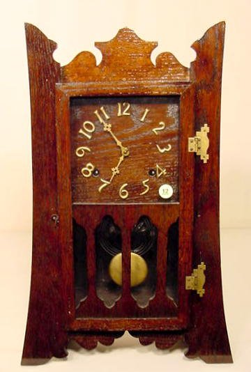 Original finish Mission Oak table clock: strikes hour &amp; half hour. — Antique Clocks Price Guide