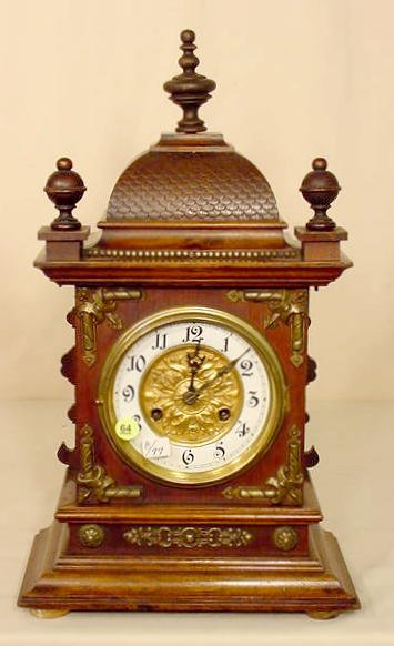 Junghans bracket style clock: — Antique Clocks Price Guide