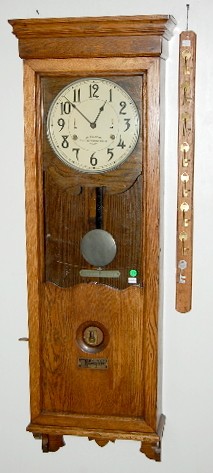 I.T.R. London Time Clock w/Keys — Antique Clocks Price Guide