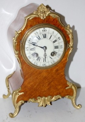 French Shelf — Antique Clocks Price Guide