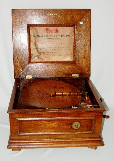 Antique Oak Regina Double Comb Disc Music Box — Antique Clocks Price Guide