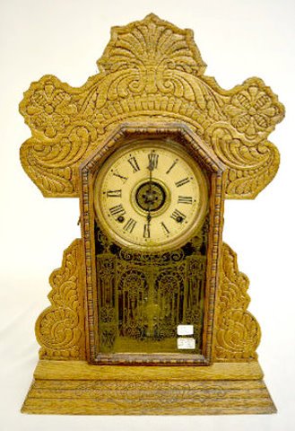 Ingraham "Micha" Oak Kitchen Clock — Antique Clocks Price Guide