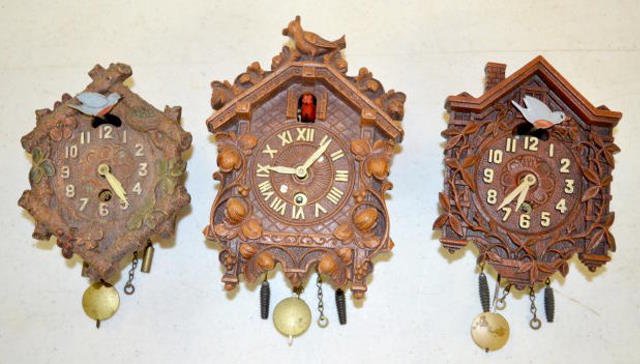 3 Lux Animated Birds Pendulette Clocks — Antique Clocks Price Guide