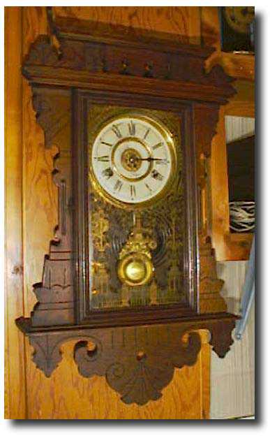 Hanging Gingerbread — Antique Clocks Price Guide